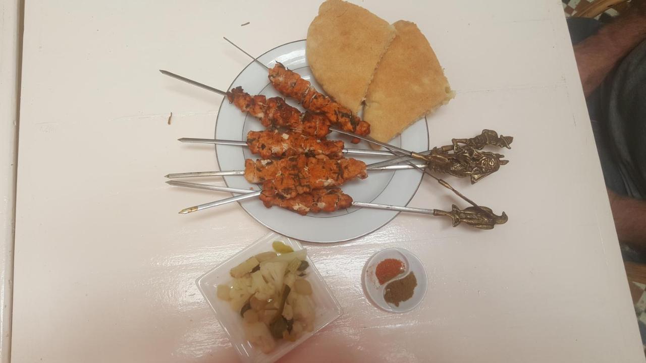 לינה וארוחת בוקר פס Dar Iman מראה חיצוני תמונה